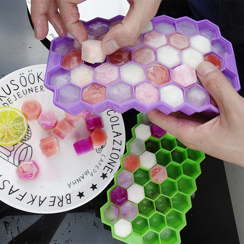 Hot Sale Silicone Honeycomb Ice Mold With Lid home gadget 37 Grids Ice Cube Box Household Ice Maker Trays For Whiskey Candy